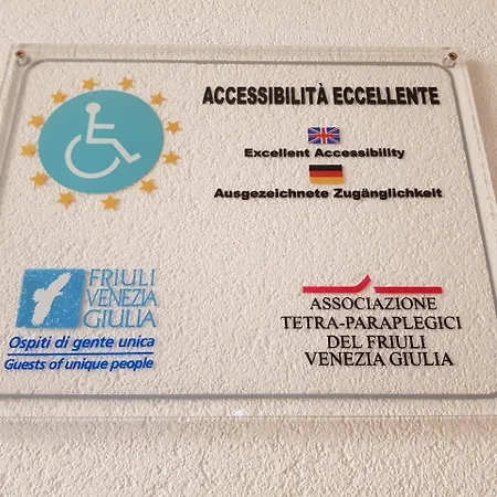 Hotel Oasi 2*
